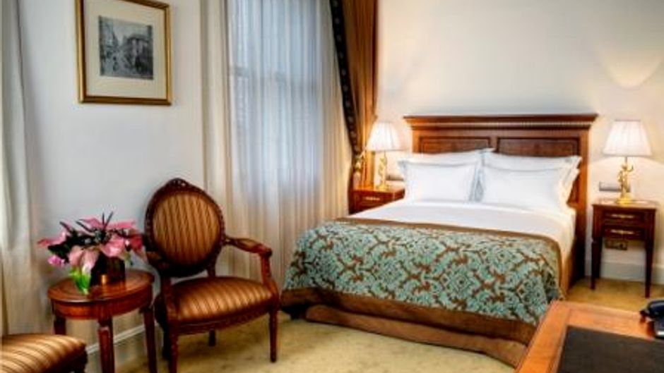 Palazzo Donizetti Hotel Room