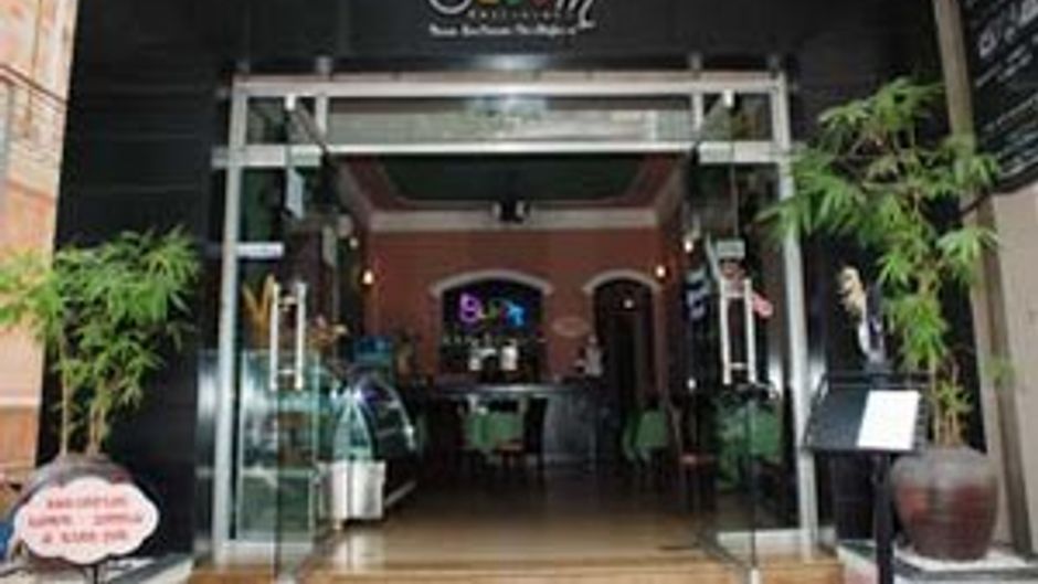 Hue Holiday Diamond Hotel Restaurant
