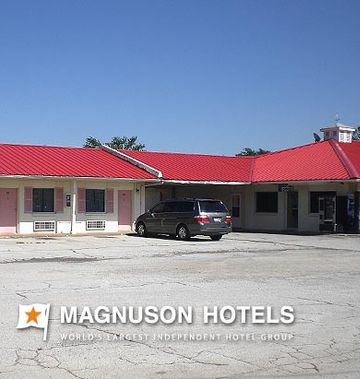 Super 7 Inn Siloam Springs