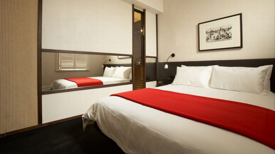 Middle Park Hotel Room