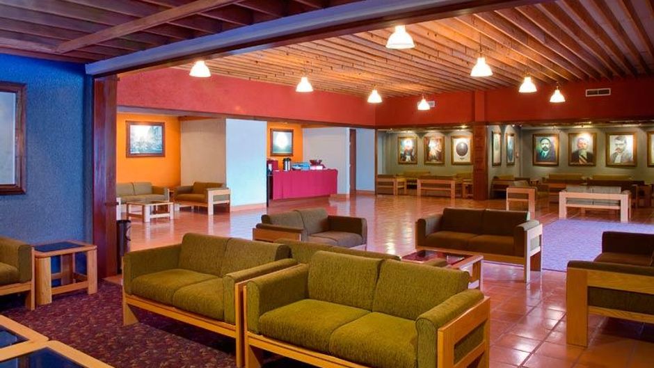 Termas De San Joaquin Lobby