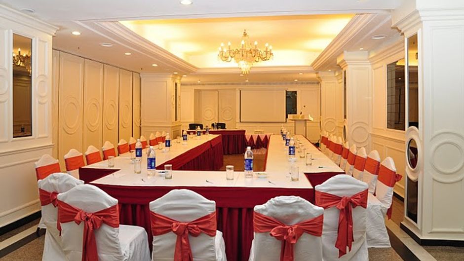The Central Court Hotel Meeting