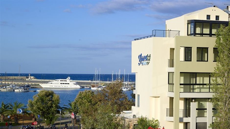 Kyma Beach Exterior