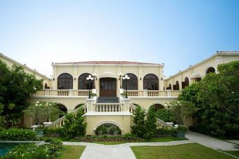 Praya Palazzo