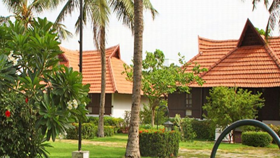 Green Meadows Resort Exterior