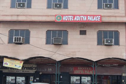 Hotel Aditya Palace