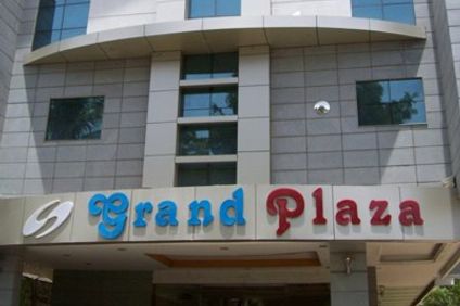 Super OYO Capital O Hotel Grand Plaza