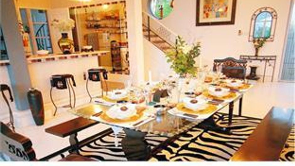 An Hoa Residence Banquet
