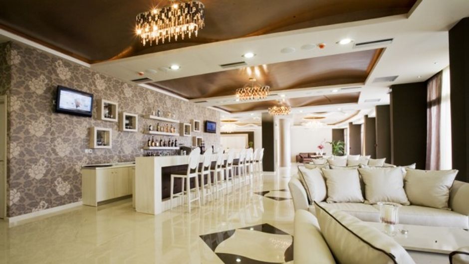 Evia Hotel & Suites Restaurant