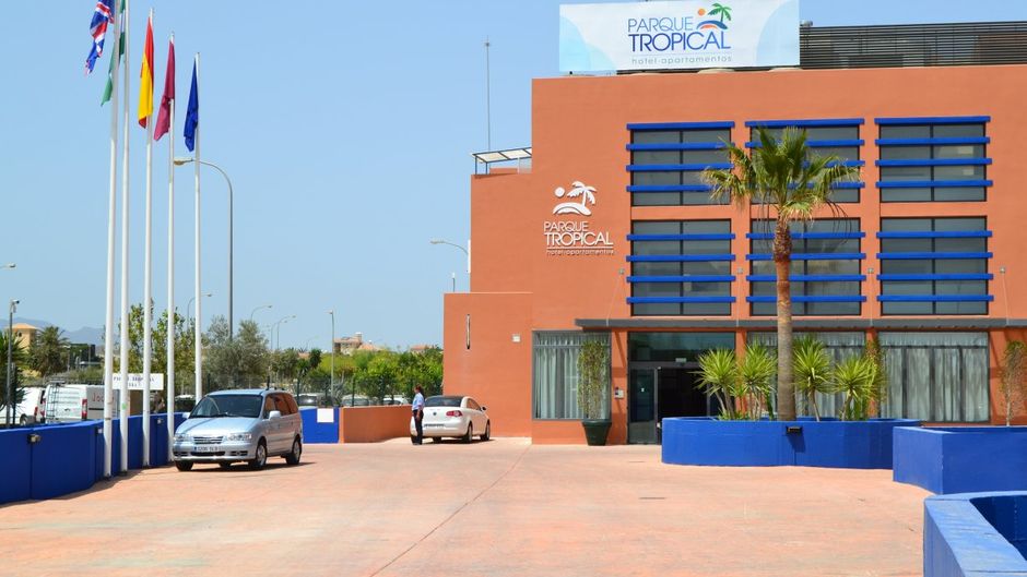 Parque Tropical Hotel Apartamentos Exterior
