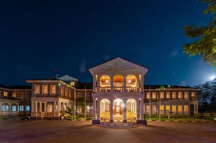 Muthu Sovereign Suites & Spa