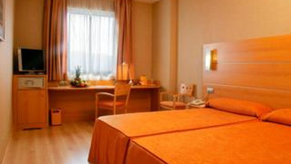 Posadas De Espana Cartagena Murcia Room