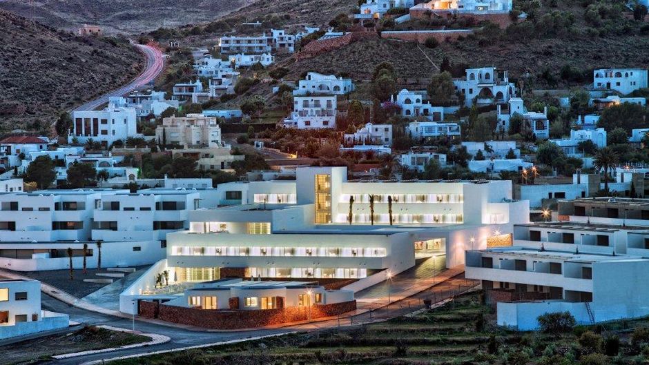 Calagrande Hotel Exterior