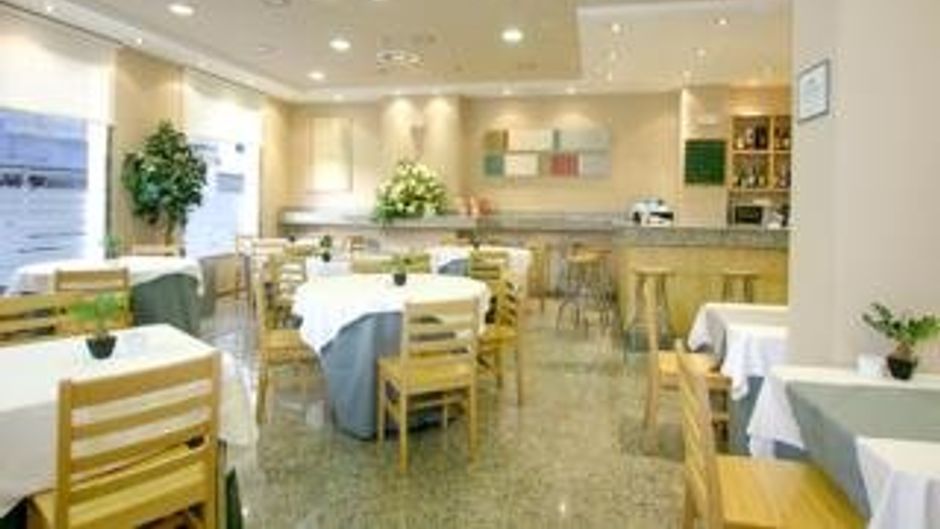 Torre De Sila Tordesillas Restaurant