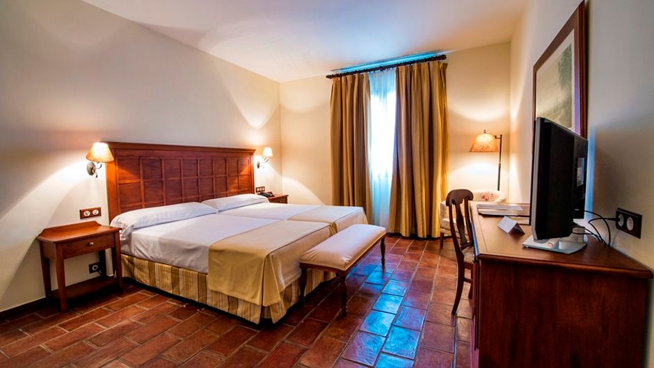 Cortijo Santa Cruz V Serena Room