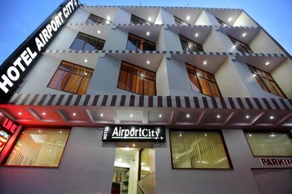 Hotel Airport City