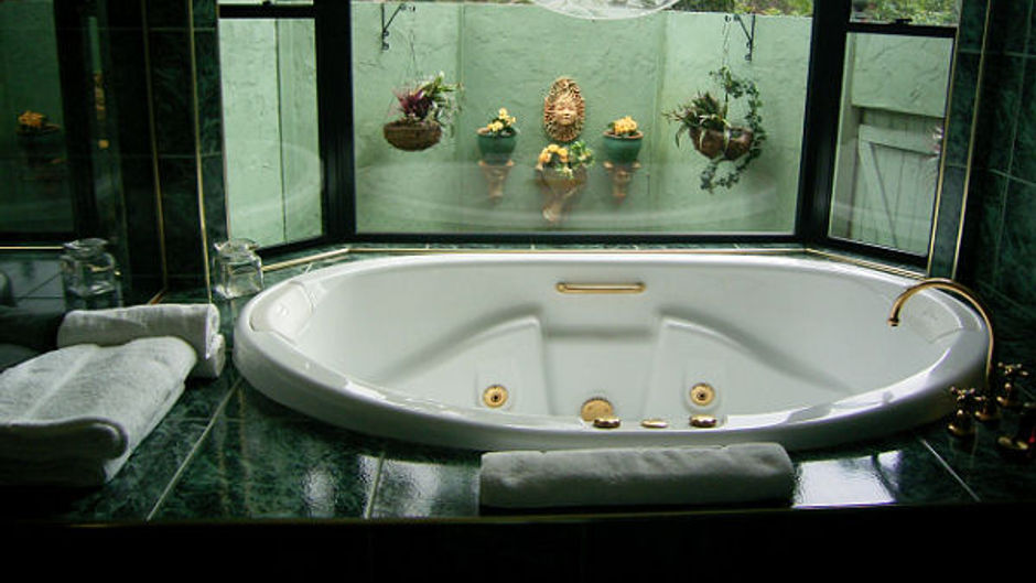 Escarpment Retreat Spa