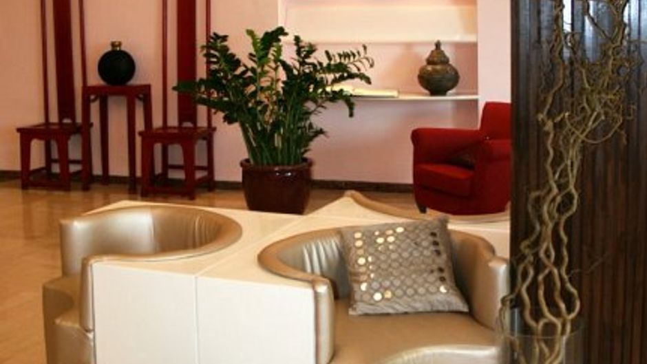 K2 Hotel Lobby