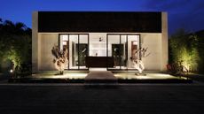 eqUILIBRIA Hotels Seminyak