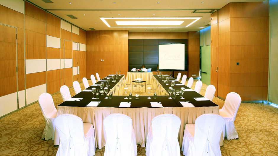 Cambridge Hotel Medan Meeting
