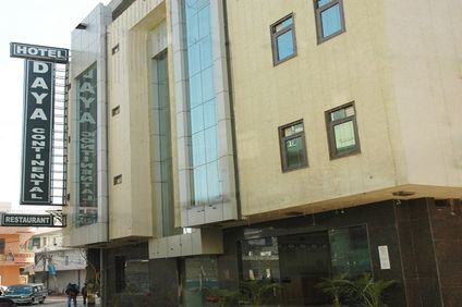 Hotel Daya Continental