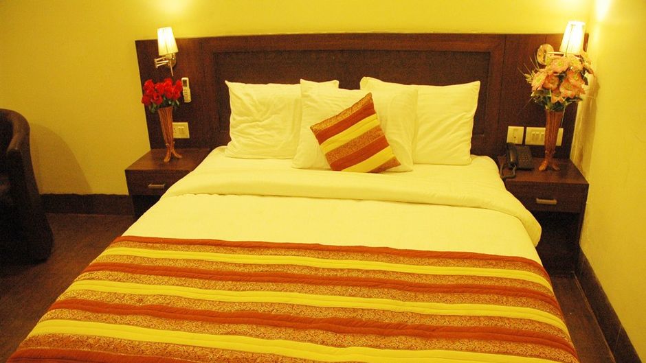 Hotel Daya Continental Room