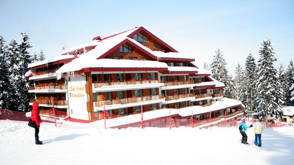 Musala Hotel Exterior