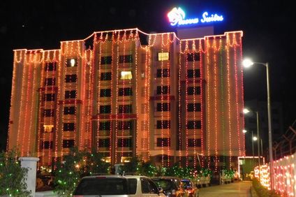 Hotel Reeva Suites