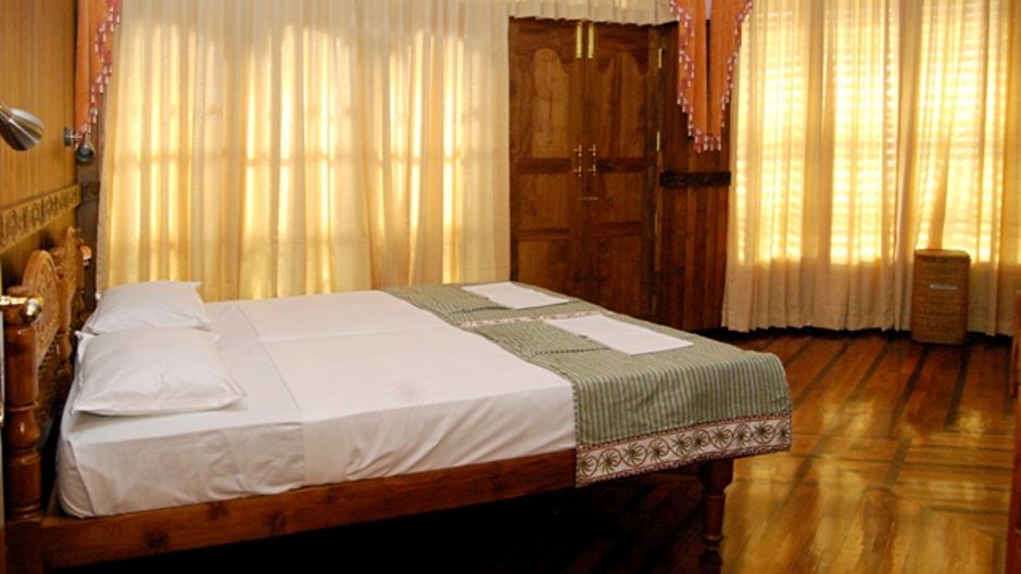 Sun Tara Beach Resort Room