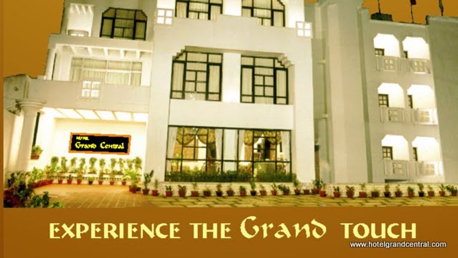 Hotel Grand Central Exterior