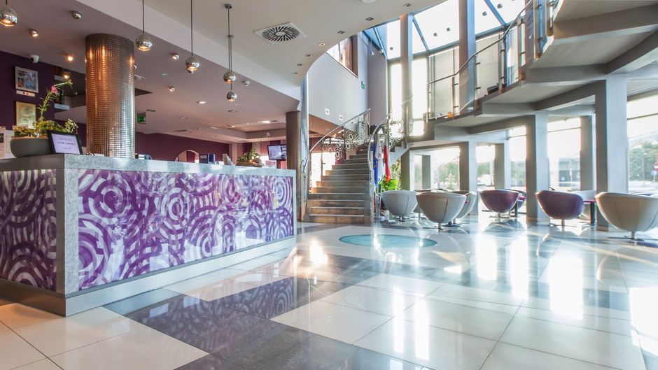 Hotel Galaxy Lobby