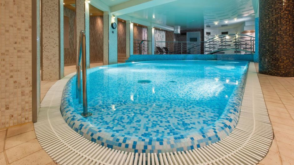 Hotel Galaxy Pool