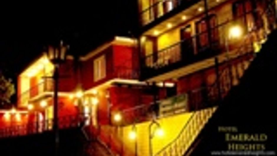 Hotel Emerald Heights Exterior