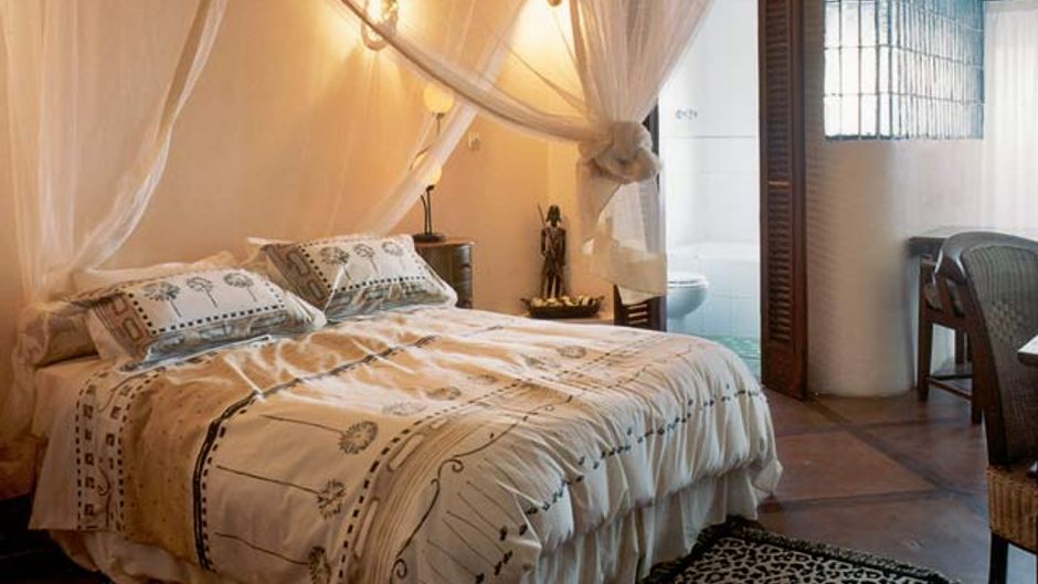 Catembe Gallery Hotel Room