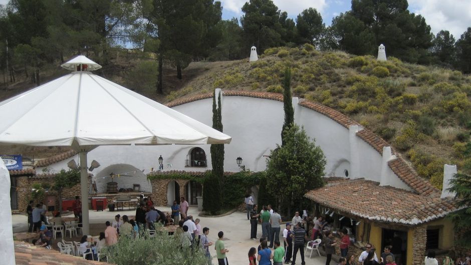 Cuevas del Tio Tobas-Alcudia De Guadix Banquet