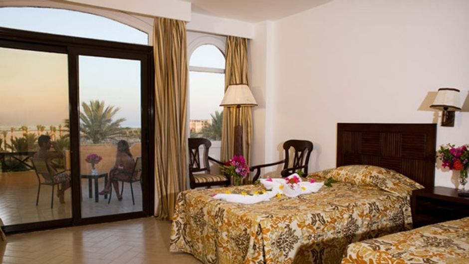 Elphistone Resort Marsa Alam Room