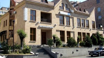 Yerevan Deluxe