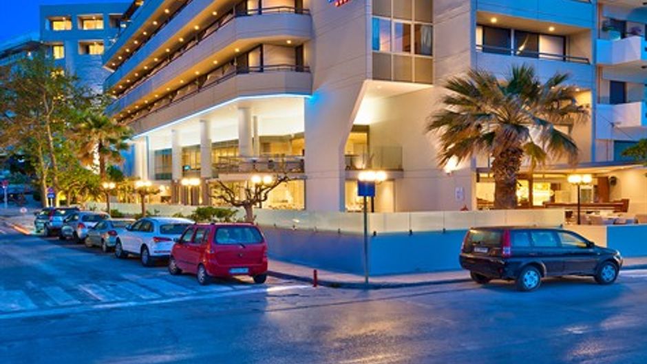 Kriti Beach Hotel Exterior