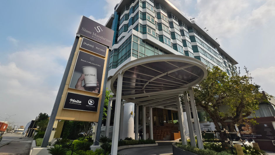 Siam Mandarina Hotel Exterior