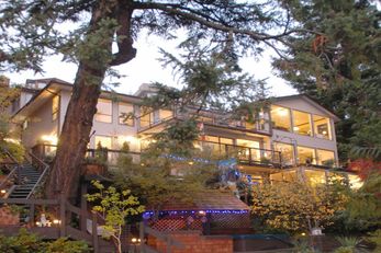 Long Lake Waterfront Bed & Breakfast