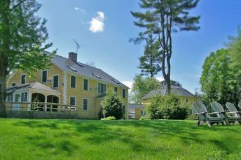 Breakfast on the Connecticut