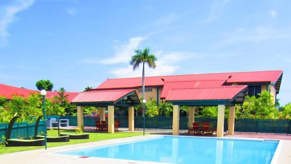Madang Star International Hotel Pool
