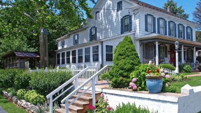 1825 Inn Bed and Breakfast
