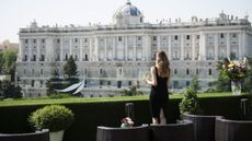Jardines de Sabatini Apartosuites