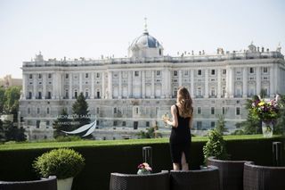 Jardines de Sabatini Apartosuites