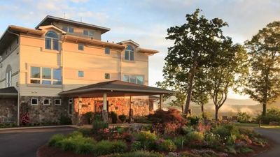 Lucille's Mountain Top Inn & Spa
