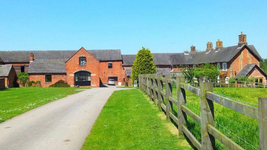 Offley Grove Farm Exterior