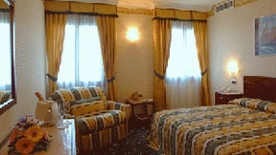 Panorama Hotel Room