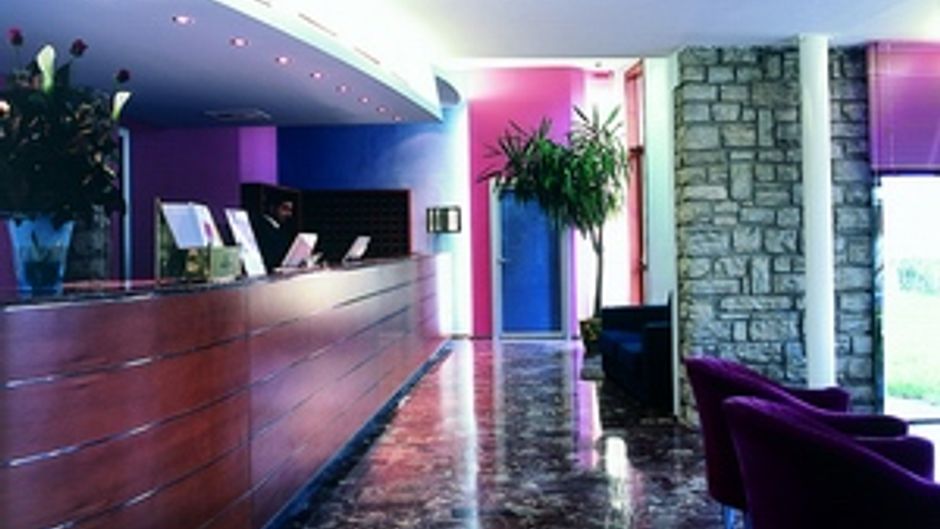 TH Tirrenia Green Park Resort Lobby