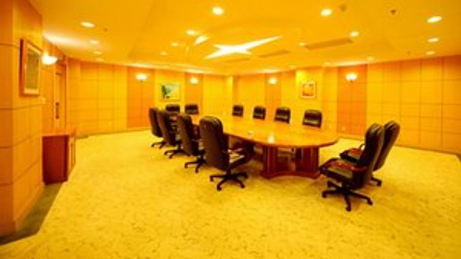 Pine City Hotel Meeting